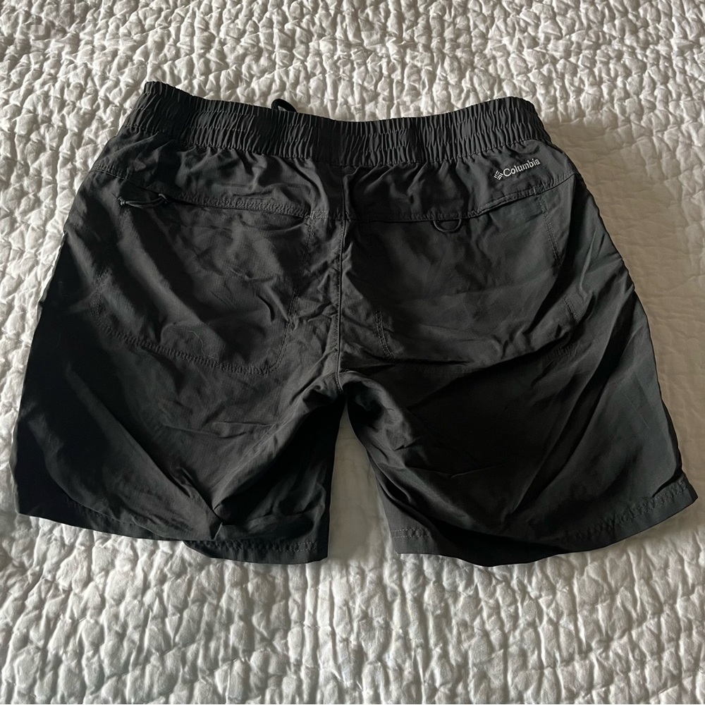 Columbia Shorts - Picture 4 of 7